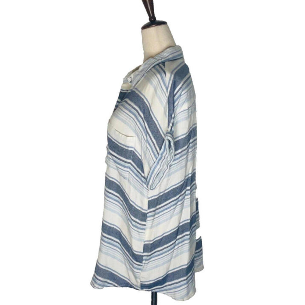 Beach Lunch Lounge Womens Blue White Stripe Short Sleeve Button Up Shirt Soft M - Picture 3 of 9